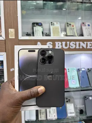 Nouveau Apple iPhone 14 Pro 512 GB Noir