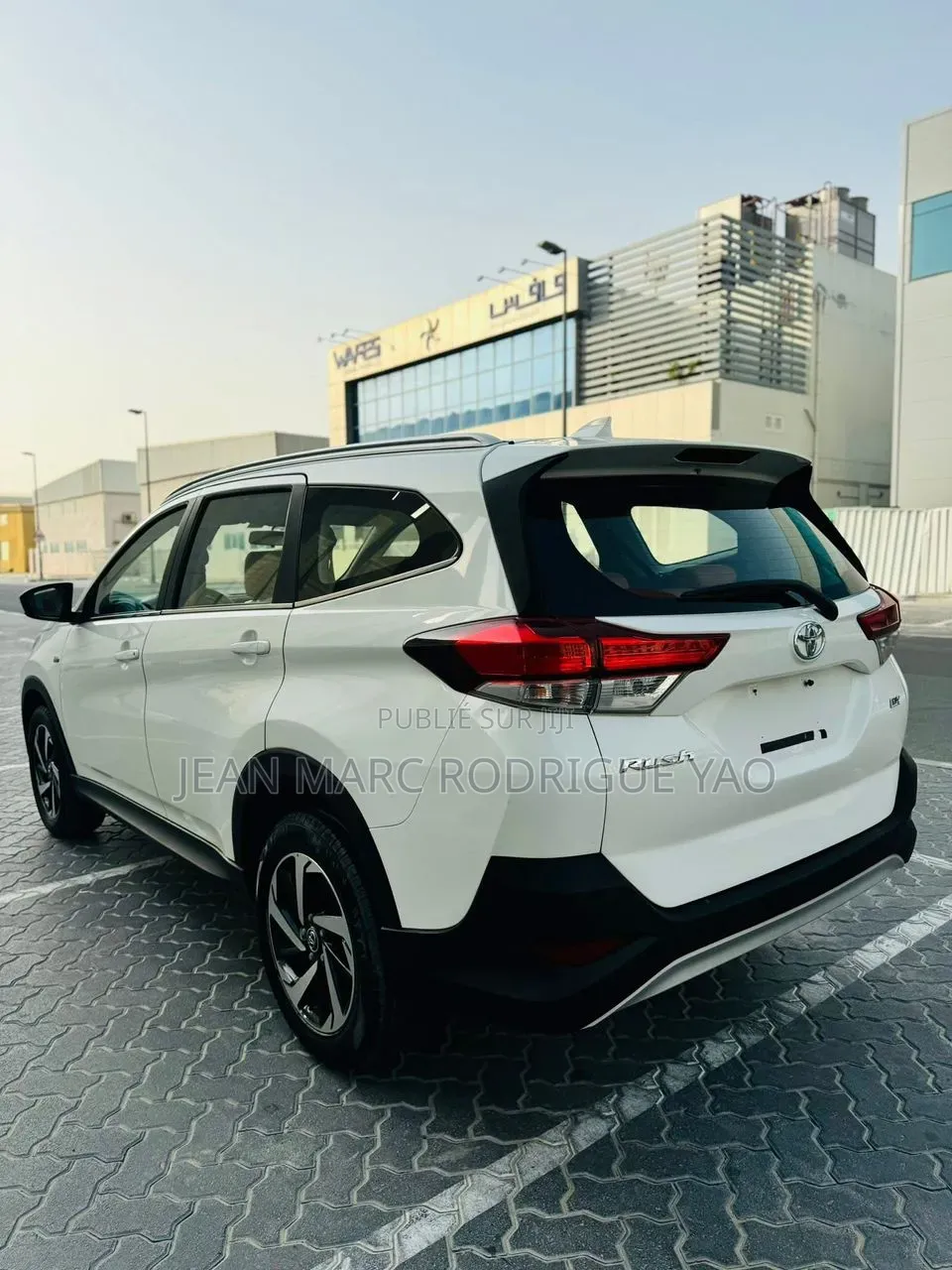 Toyota Rush 2020 Blanc cassé