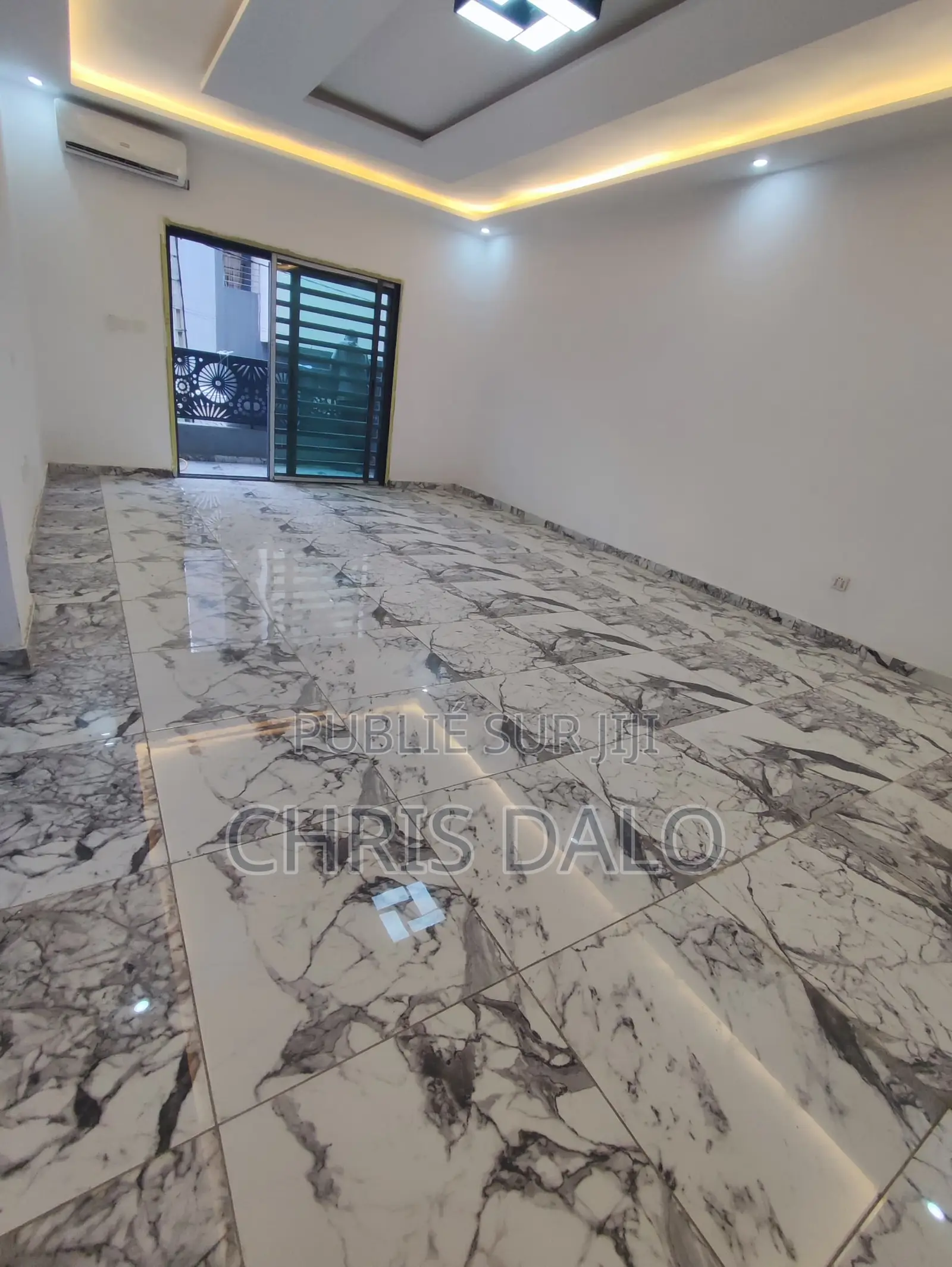 2chbre Appartement dans Destinée, Cocody à Louer