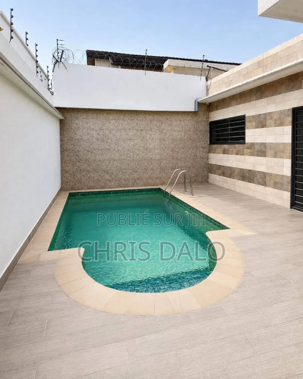 4chbre Duplex dans Destinée, Cocody à Louer