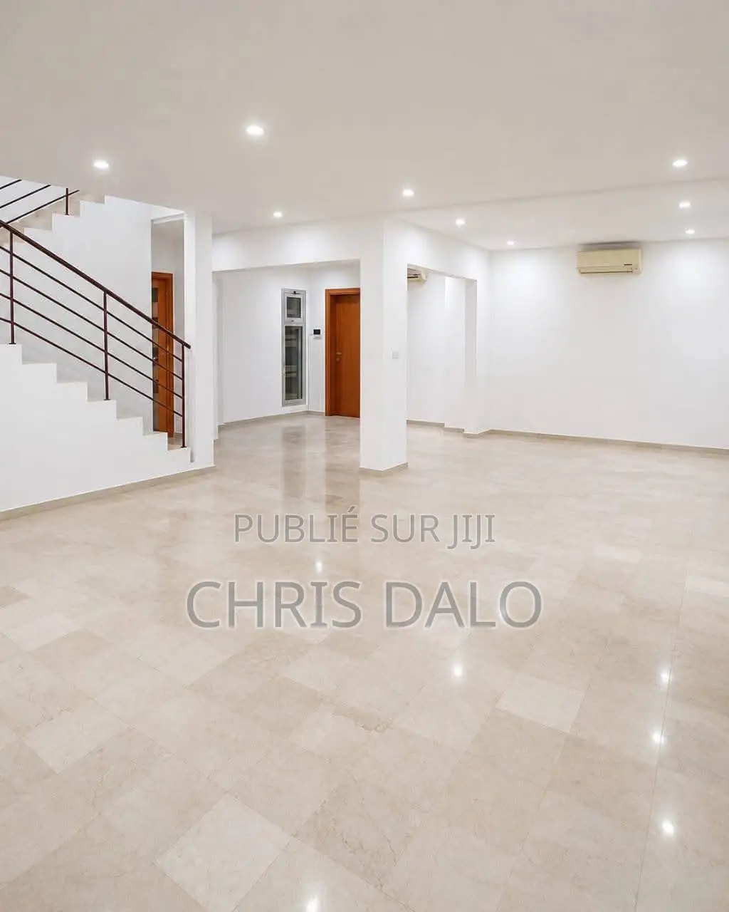 4chbre Duplex dans Destinée, Cocody à Louer