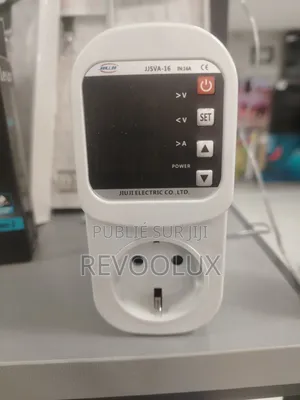 Prise De Protection De Surtension Et Sous Tension