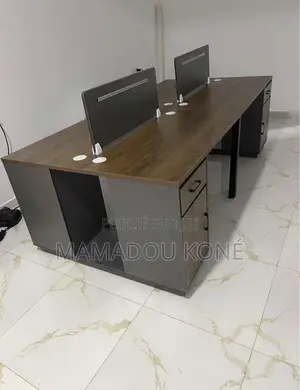 Table De Bureaux