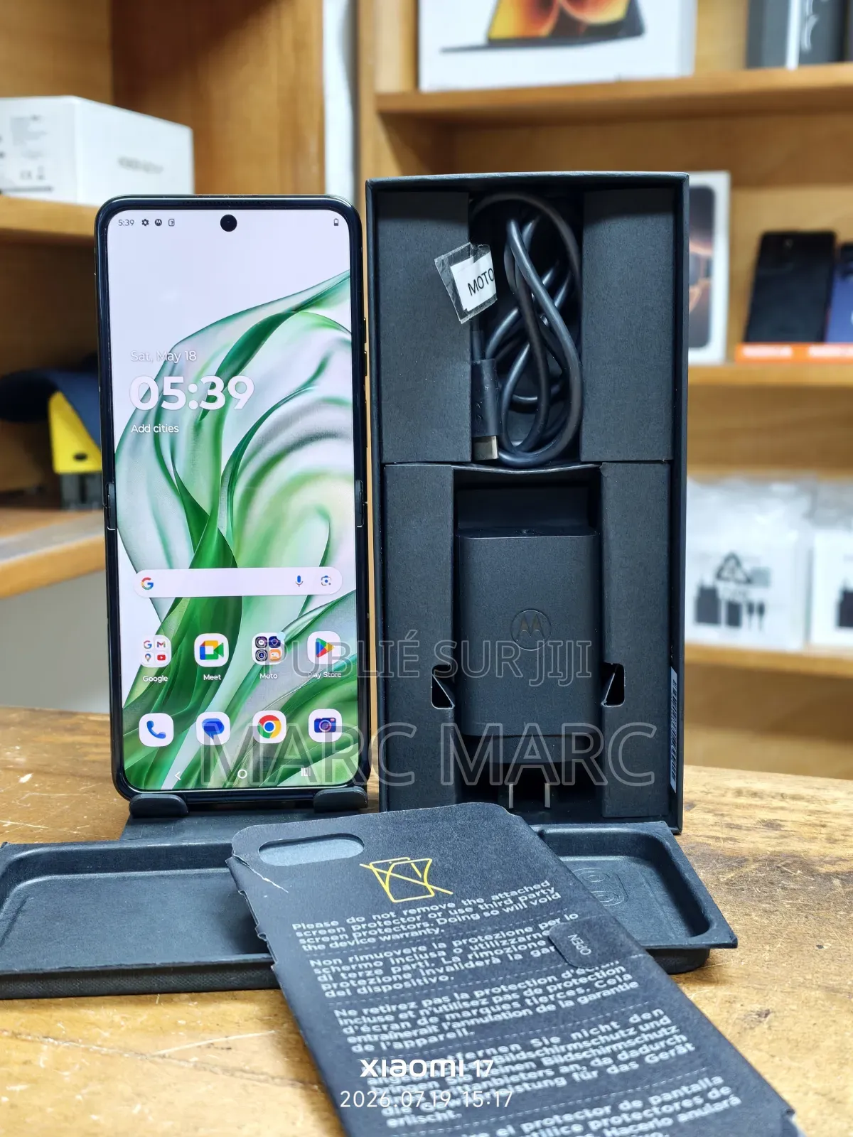 Nouveau Motorola Razr 50 Ultra 512 GB Vert