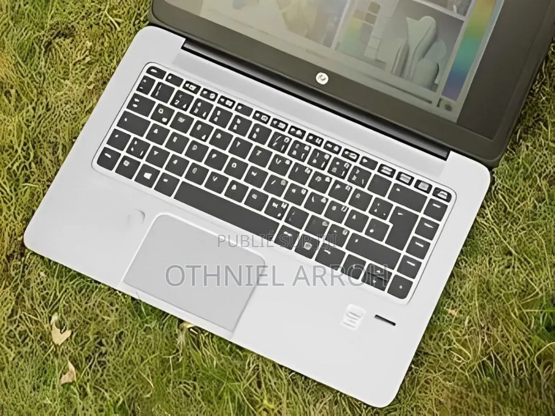Nouveau HP EliteBook 840 G3 8GB Intel Core i5 SSD 256GB