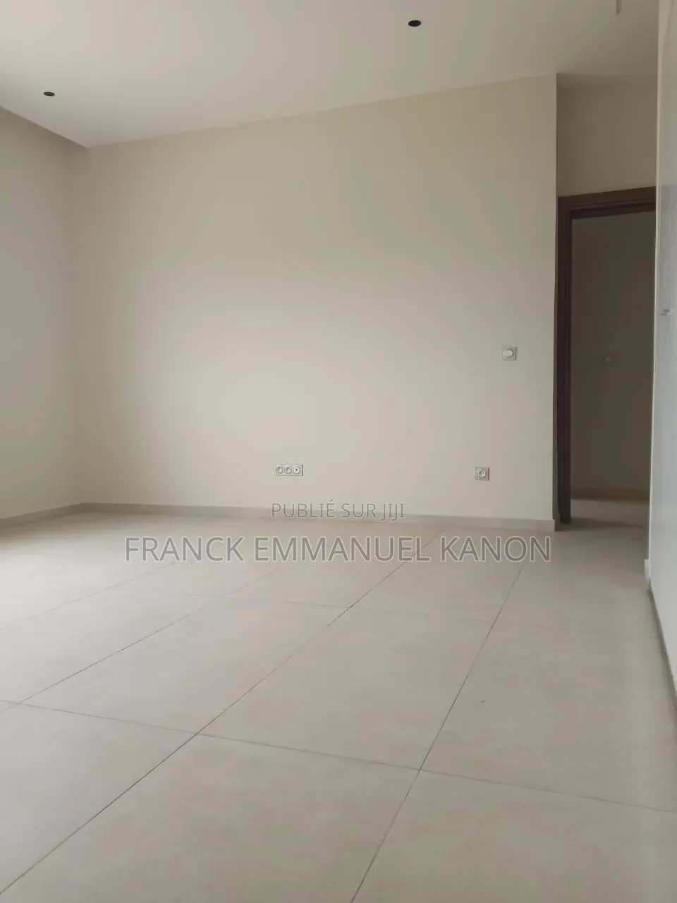 Meublé 3chbre Appartement dans Appartement Ideal, Marcory à Louer