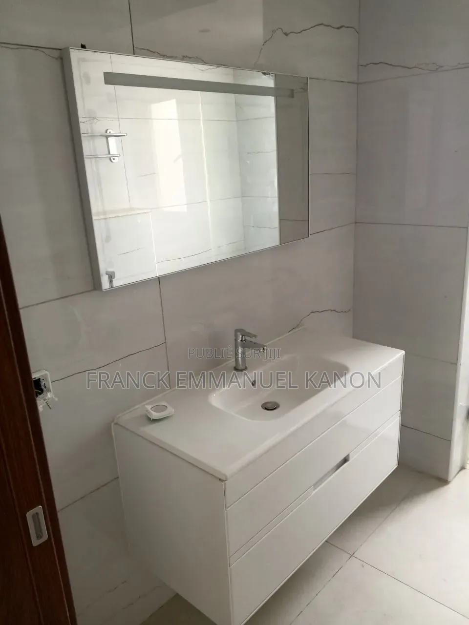 Meublé 3chbre Appartement dans Appartement Ideal, Marcory à Louer