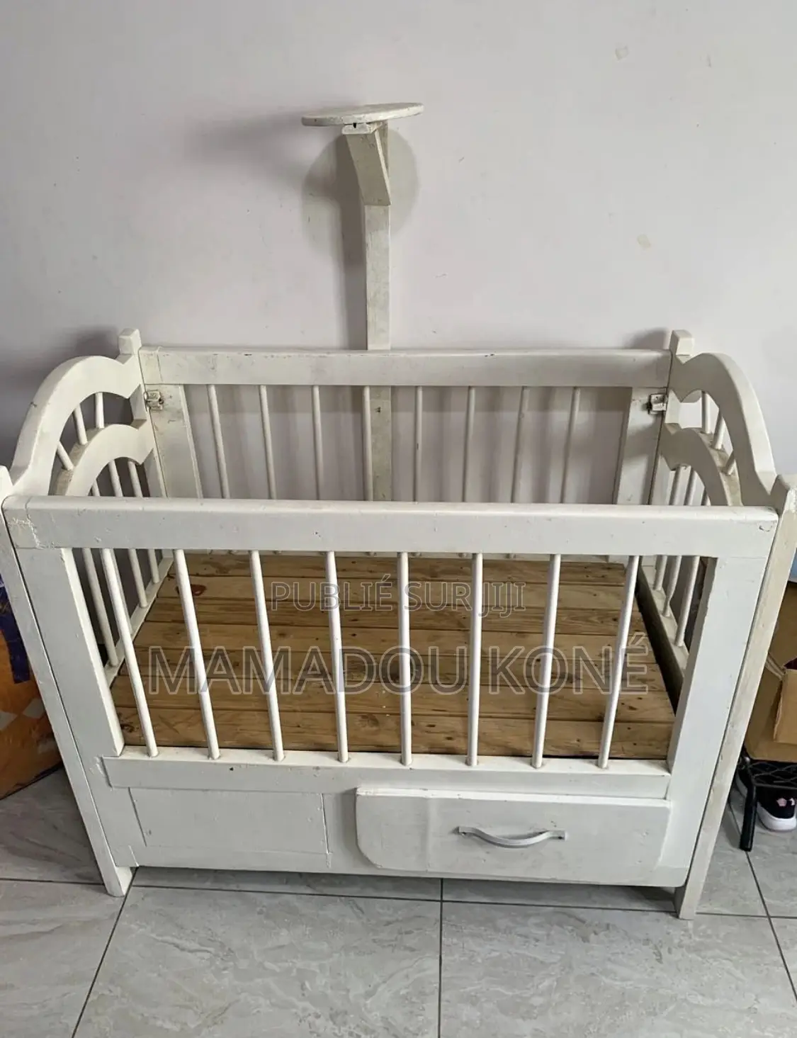 Lit Bébé À Brader