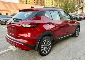 Nissan Kicks 2023 Bordeaux