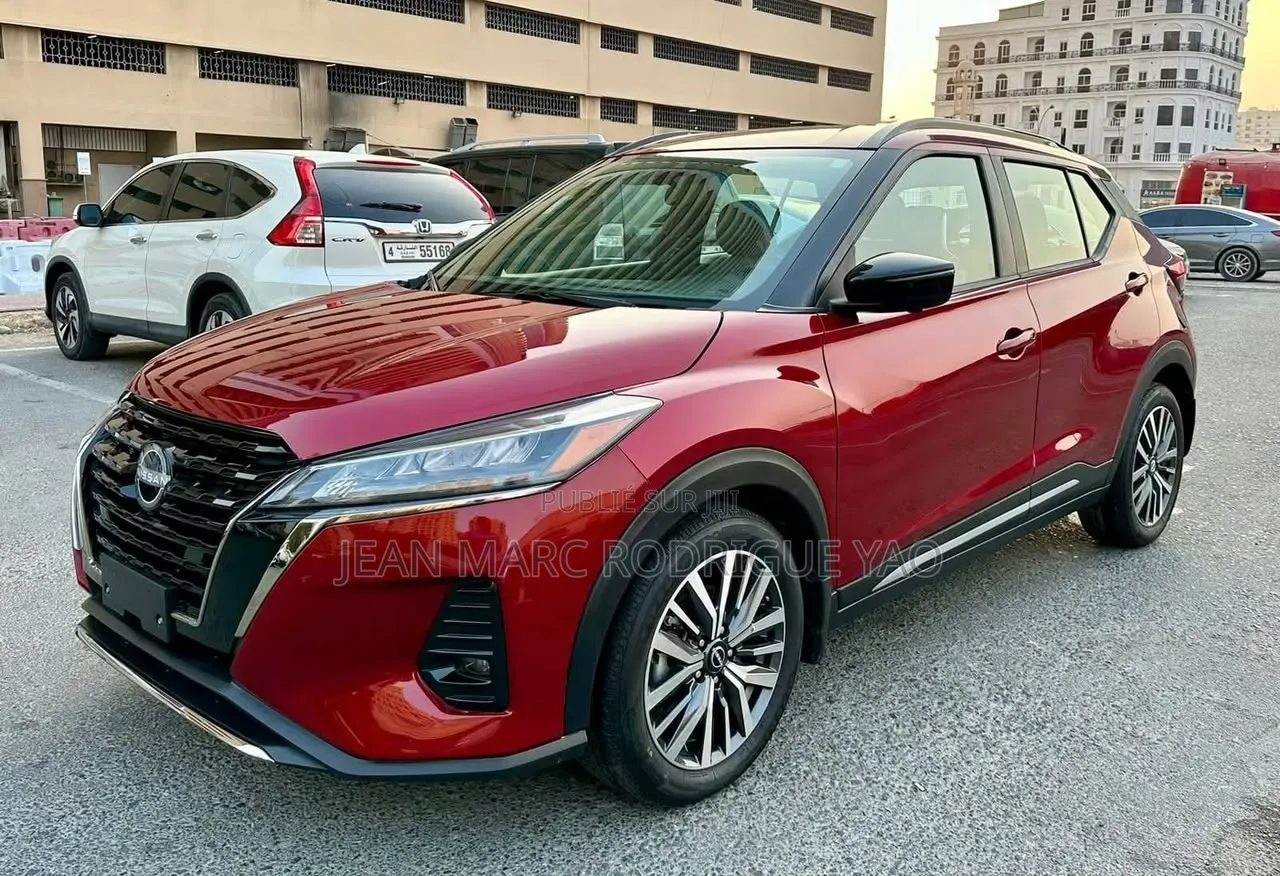 Nissan Kicks 2023 Bordeaux