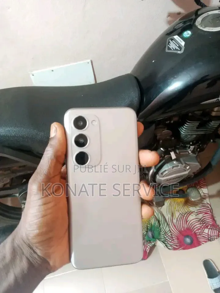 Nouveau Tecno Spark 40 Pro+ 256 GB Autre