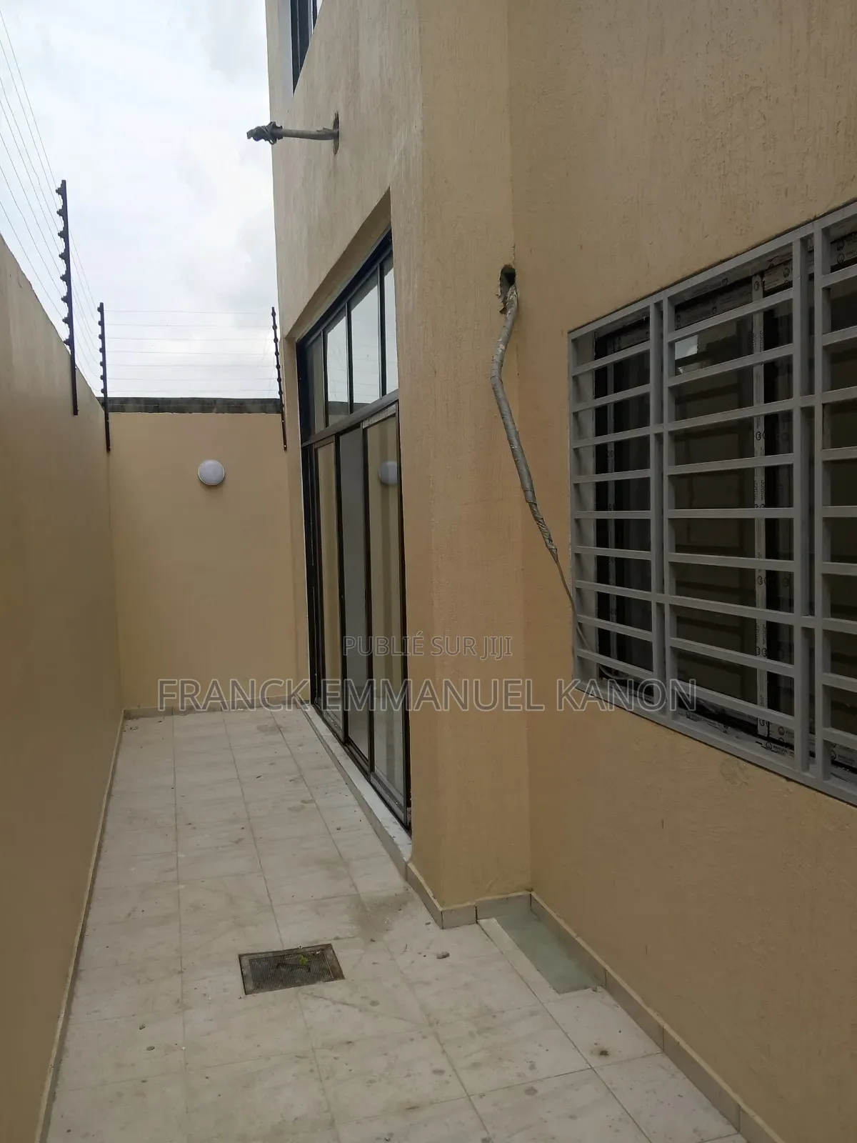 Meublé 4chbre Villa dans Appartement Ideal, Cocody à Vendre