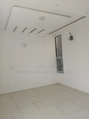 Meublé 4chbre Villa dans Appartement Ideal, Cocody à Vendre