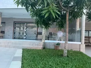 4chbre Duplex dans Djolo, Cocody à Louer