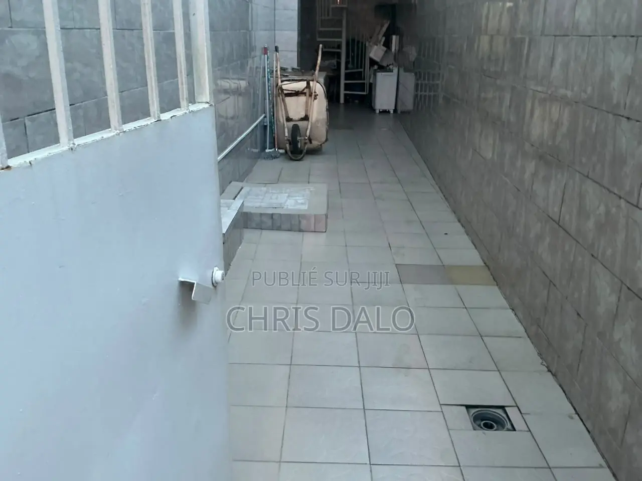 4chbre Duplex dans Djolo, Cocody à Louer