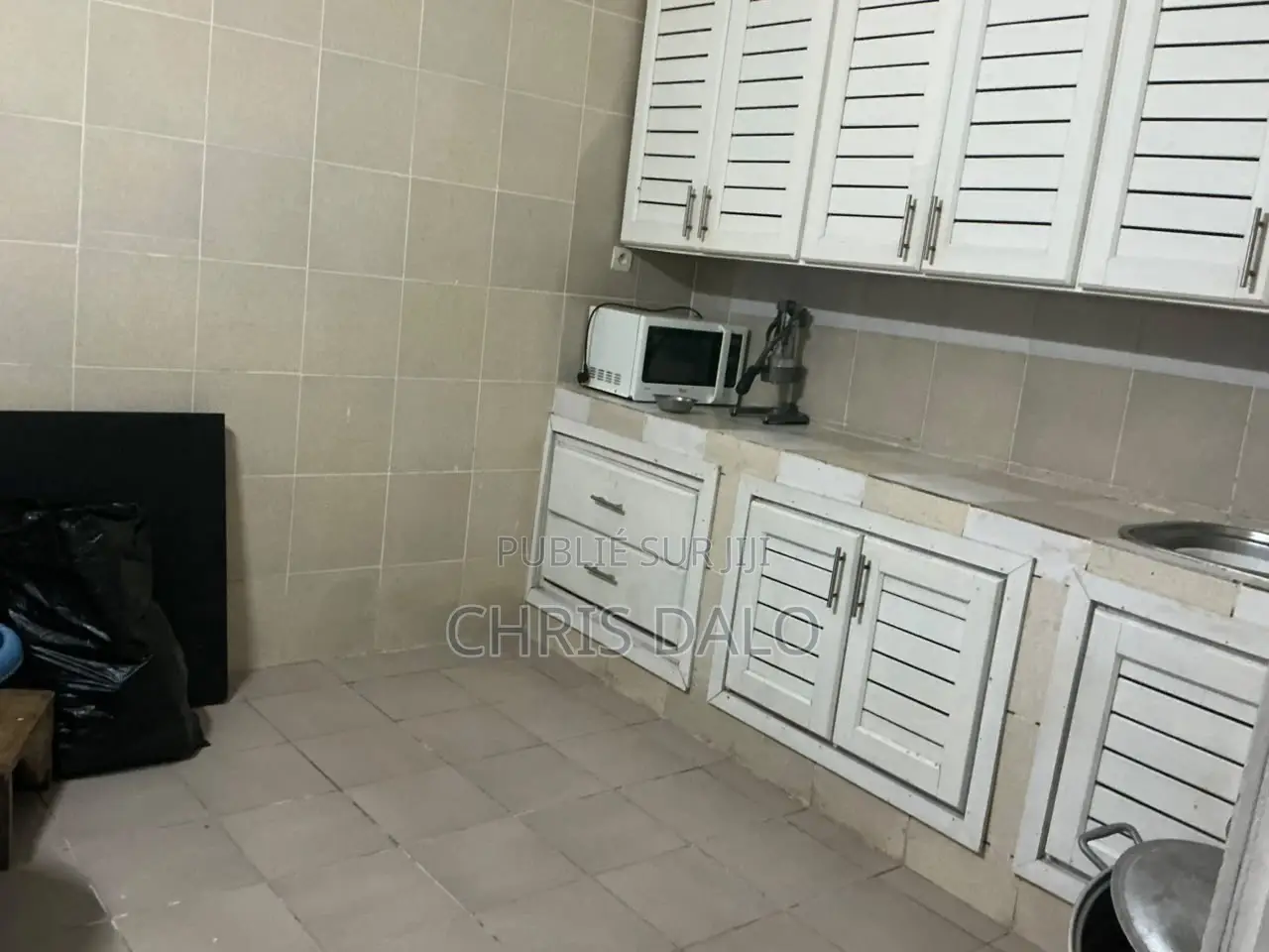 4chbre Duplex dans Djolo, Cocody à Louer