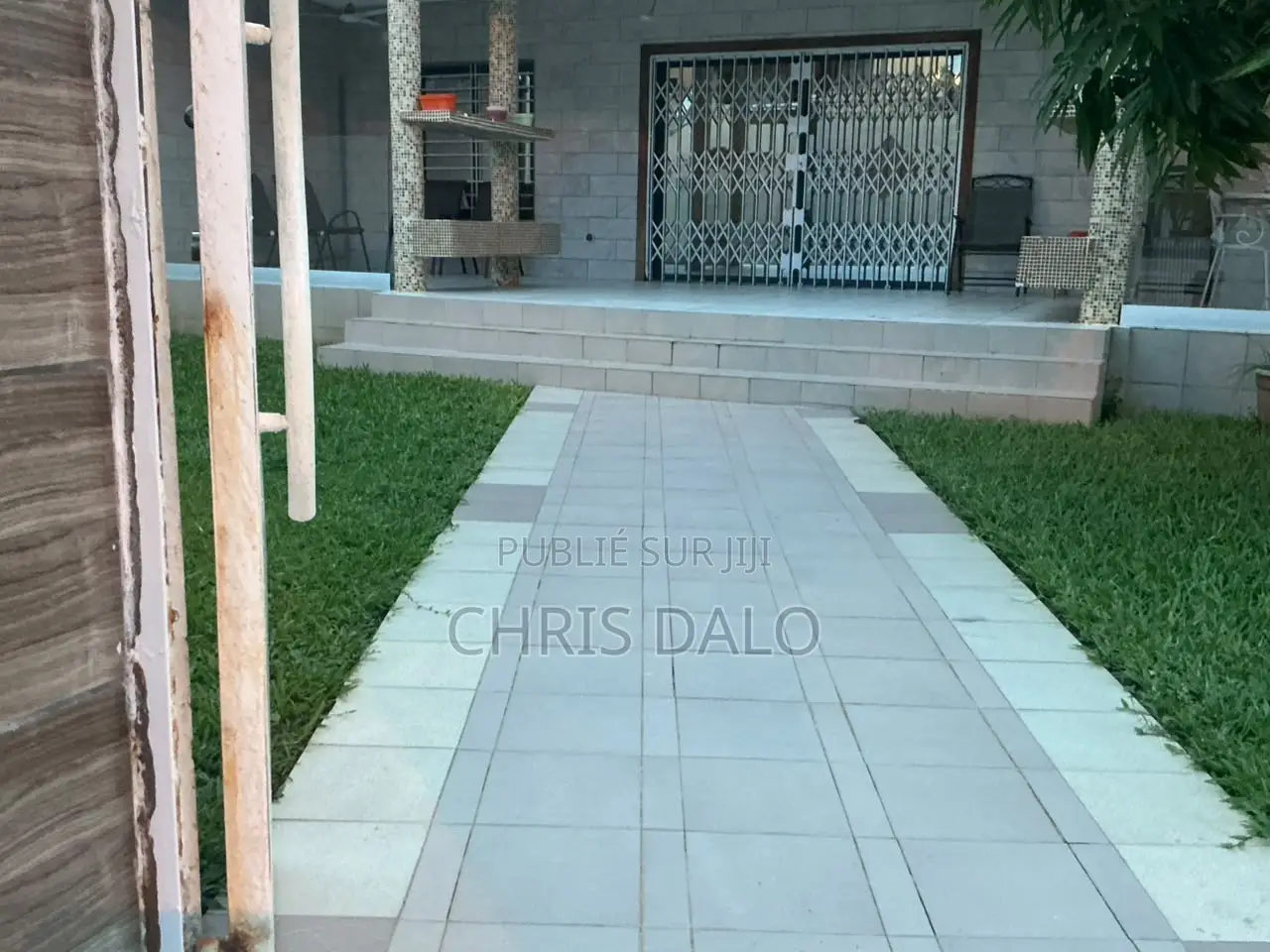 4chbre Duplex dans Djolo, Cocody à Louer