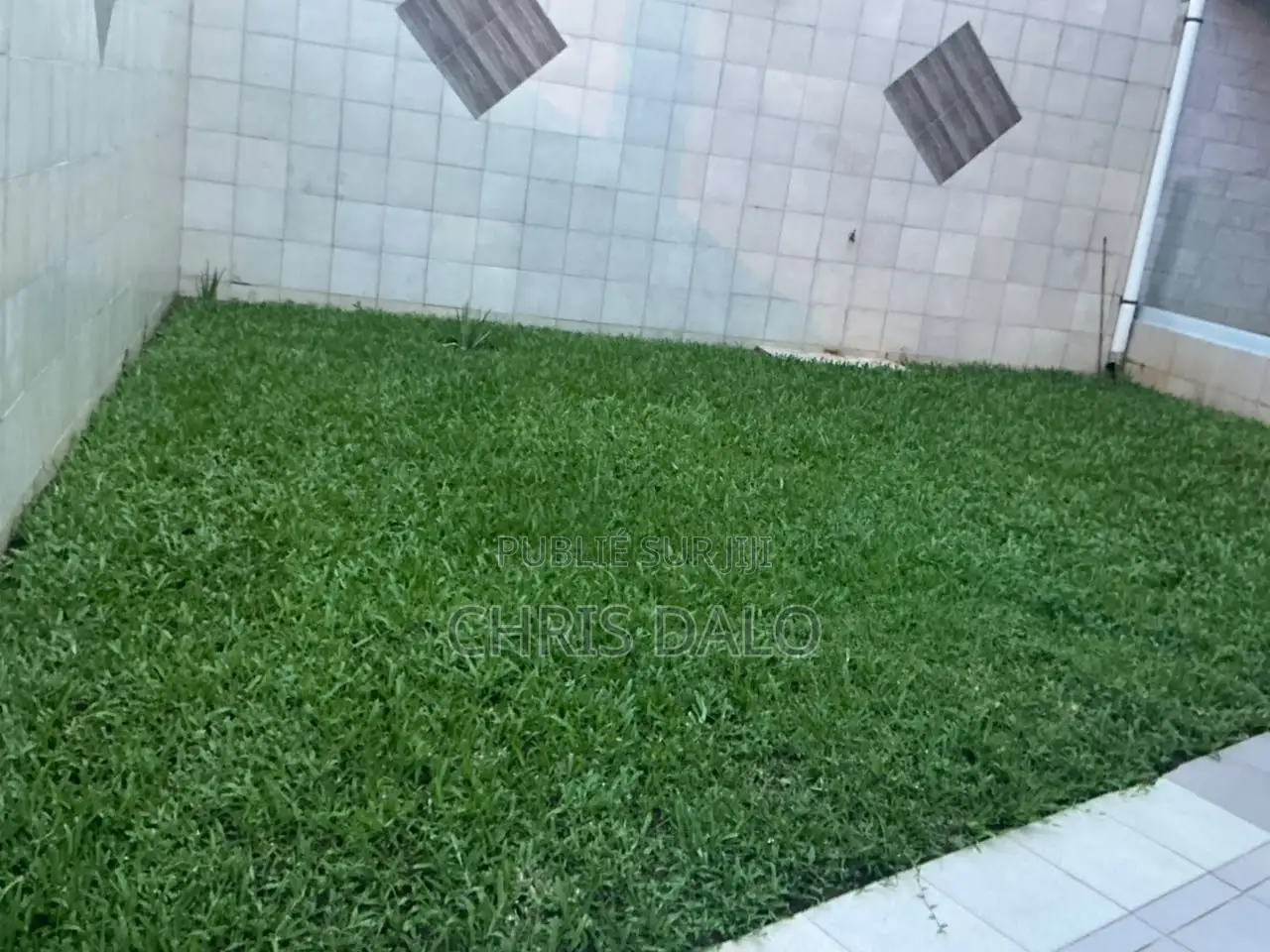4chbre Duplex dans Djolo, Cocody à Louer