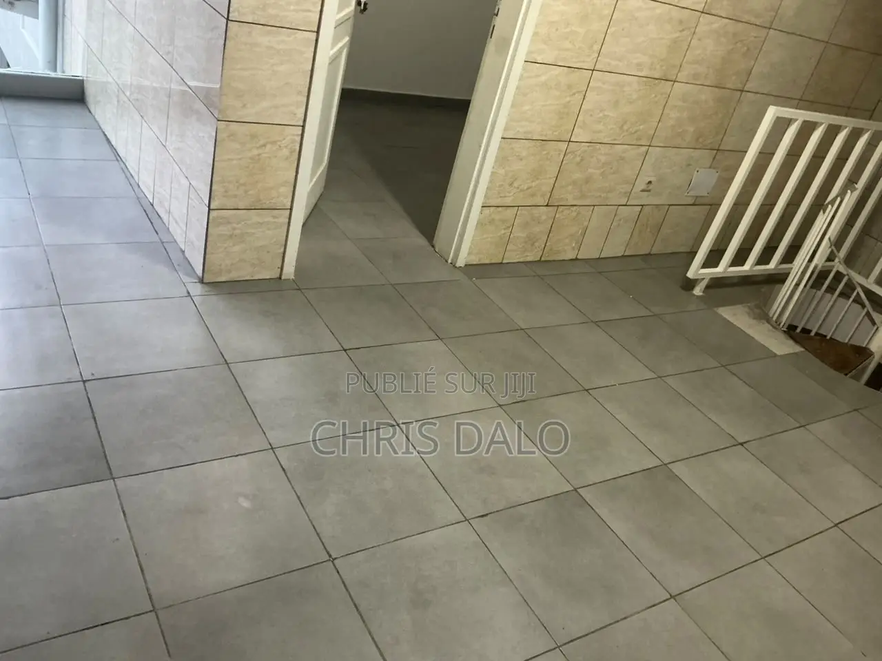 4chbre Duplex dans Djolo, Cocody à Louer