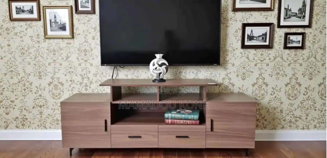 Table TV Disponible Sur Commande