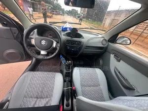 Suzuki Alto 2022 Bourgogne