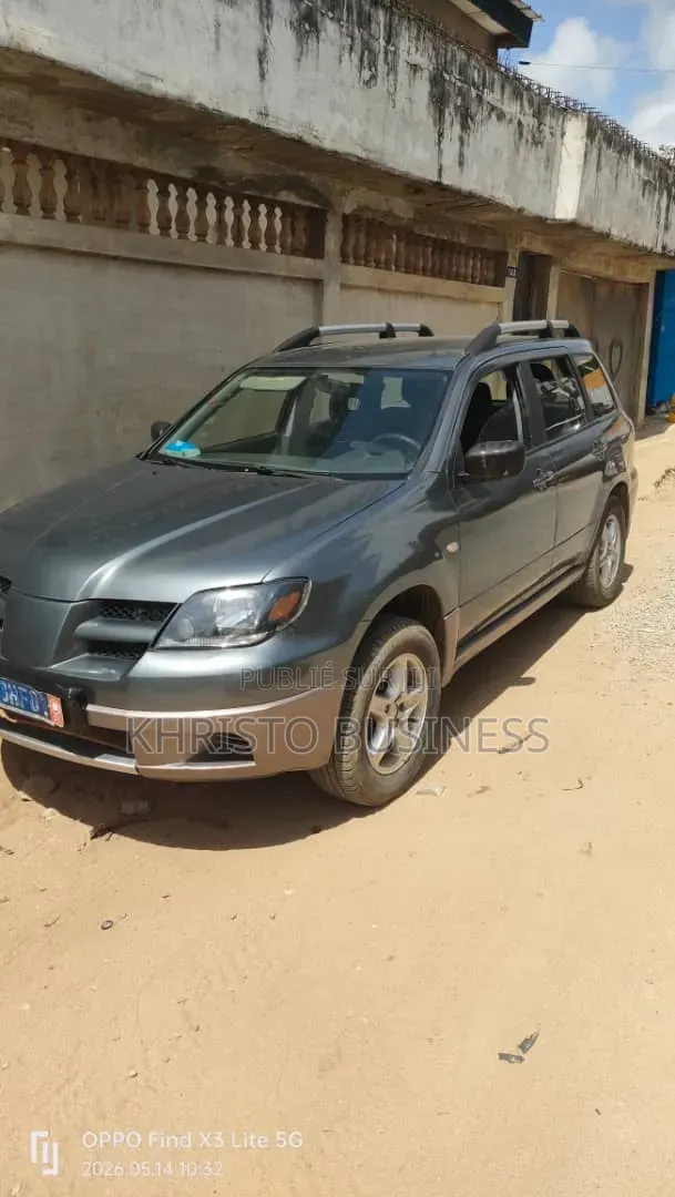 Mitsubishi Outlander 2.4 2003 Gris