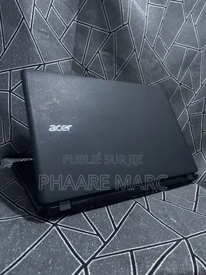 Ordinateur portable Acer Aspire ES1 8GB Intel Core i5 SSD 256GB