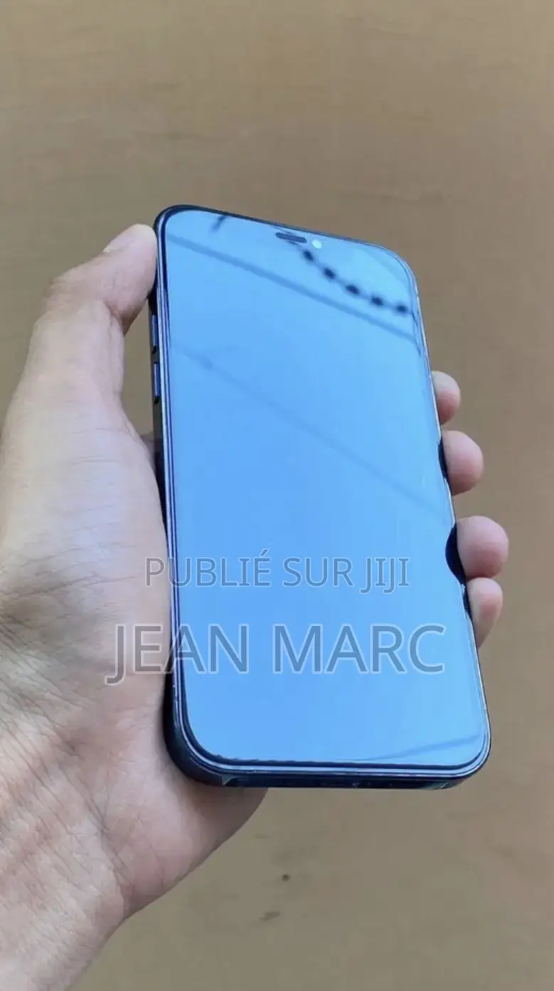 Nouveau Apple iPhone 12 Pro 128 GB Noir