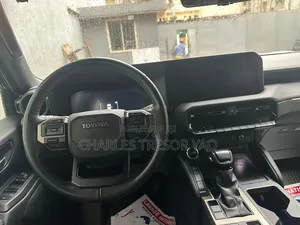 Toyota Land Cruiser Prado 2025 Noir