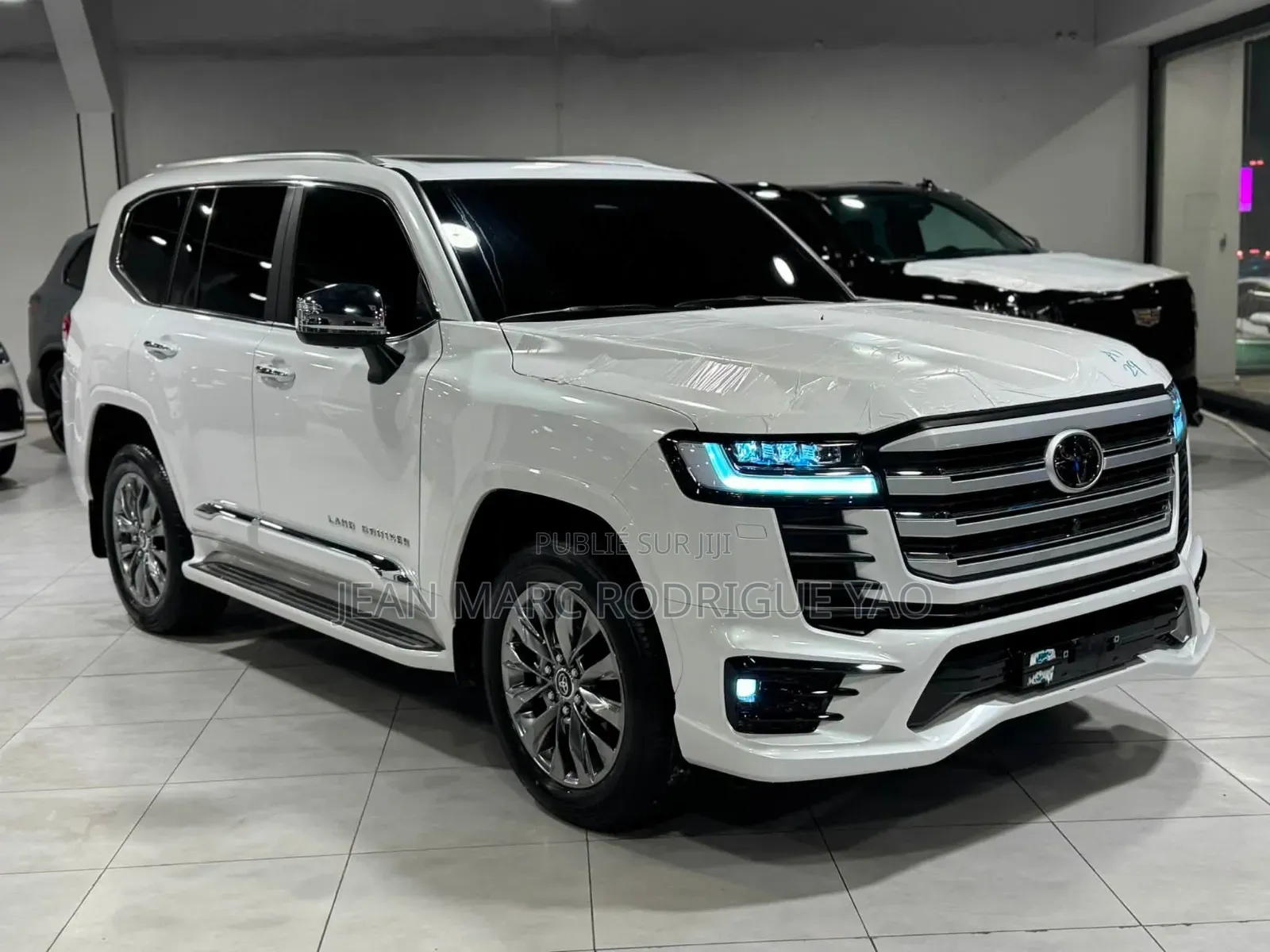 Nouveau Toyota Land Cruiser 2026 Blanc cassé