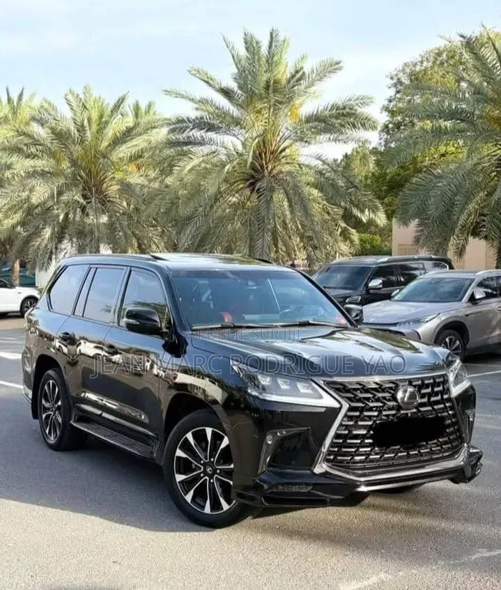 Lexus LX 2021 Noir