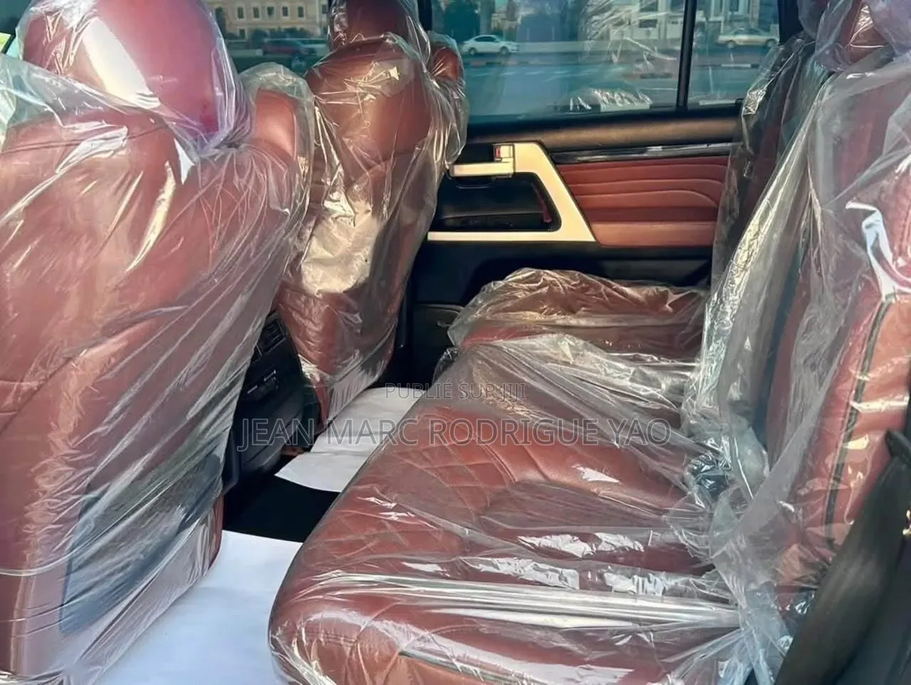 Toyota Land Cruiser 2011 Blanc cassé