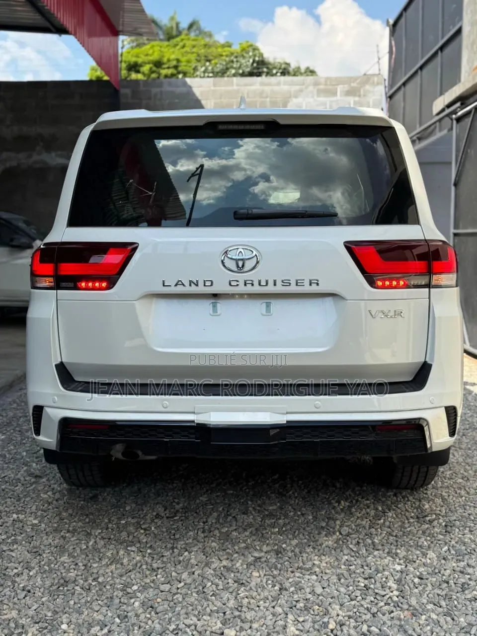 Nouveau Toyota Land Cruiser 2025 Blanc cassé