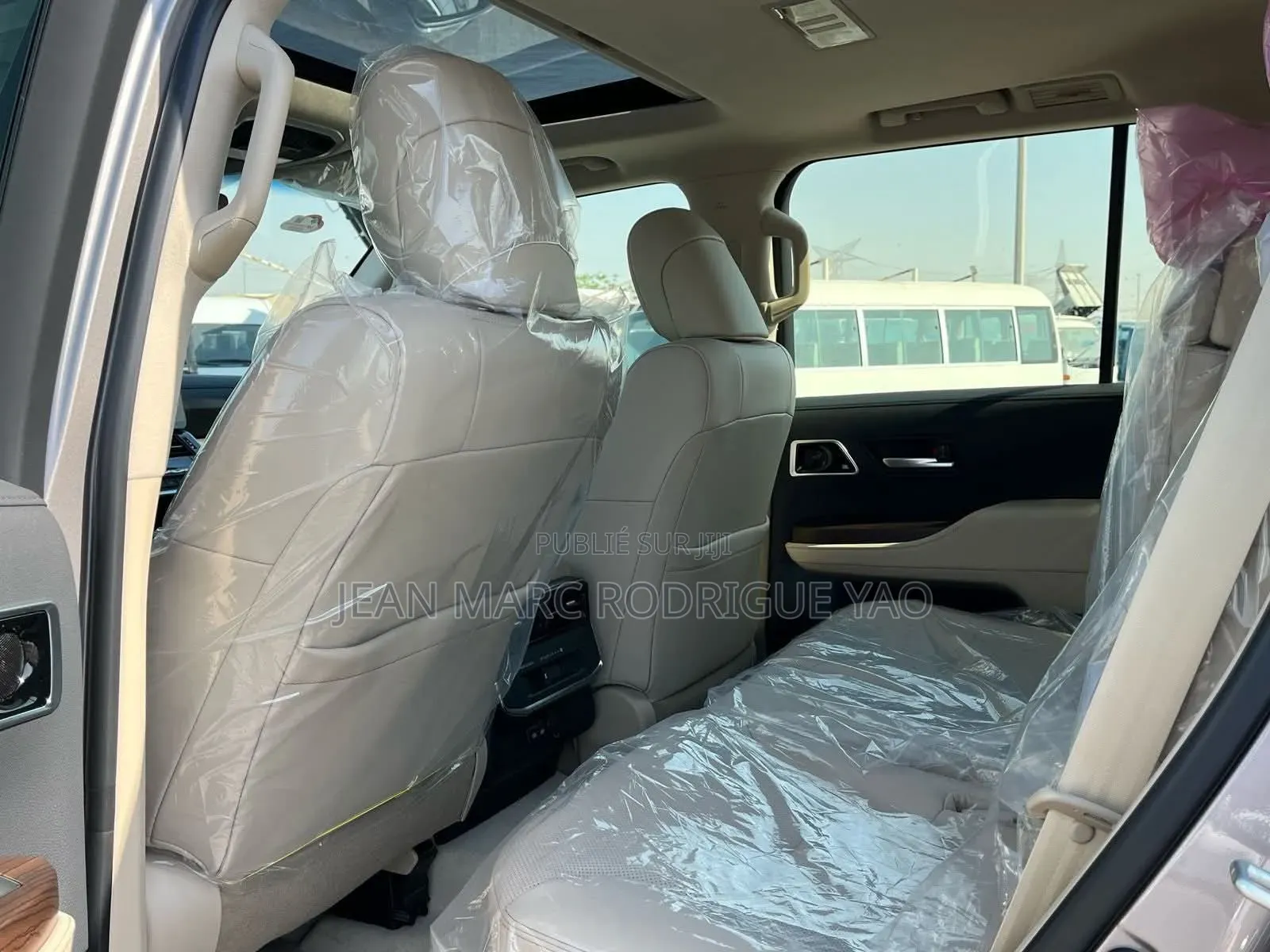 Nouveau Toyota Land Cruiser 2026 Beige