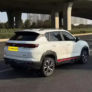 Nouveau Changan CS35 2023 Blanc cassé
