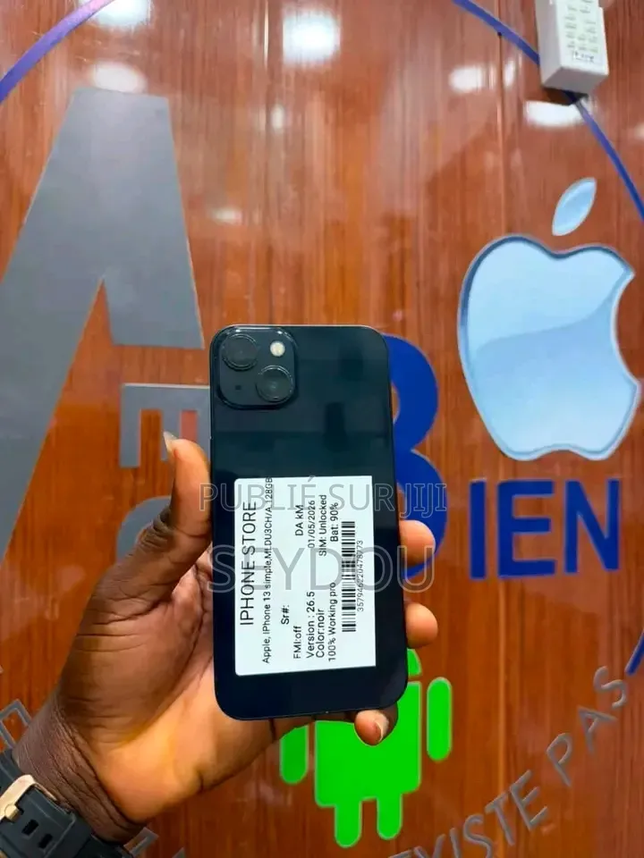 Nouveau Apple iPhone 13 256 GB Noir
