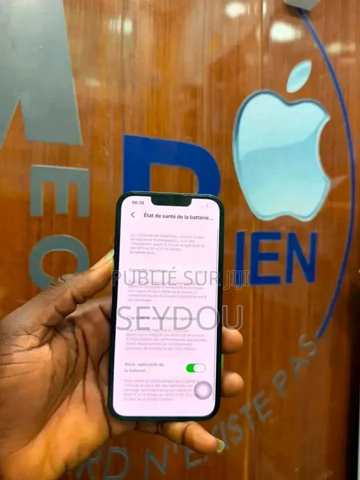 Nouveau Apple iPhone 13 256 GB Noir