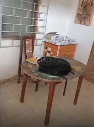 3chbre Villa dans Beraka Corporation, Cocody à Vendre
