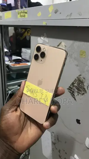 Apple iPhone 11 Pro 64 GB Doré