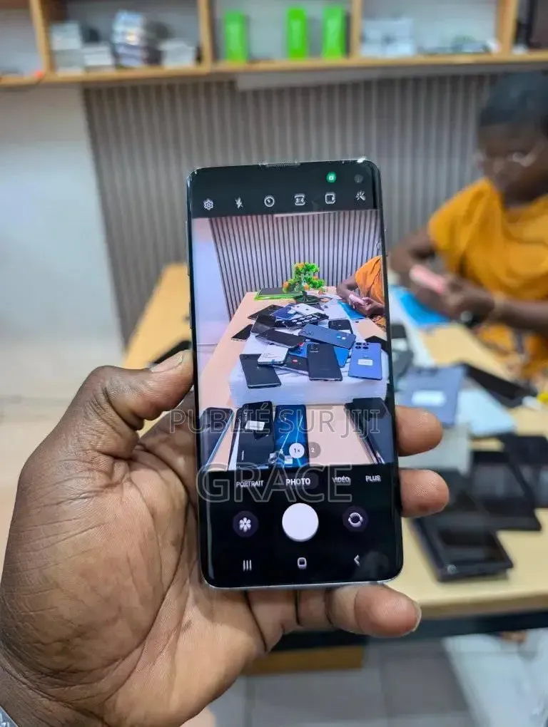 Nouveau Samsung Galaxy S10 512 GB Bleu