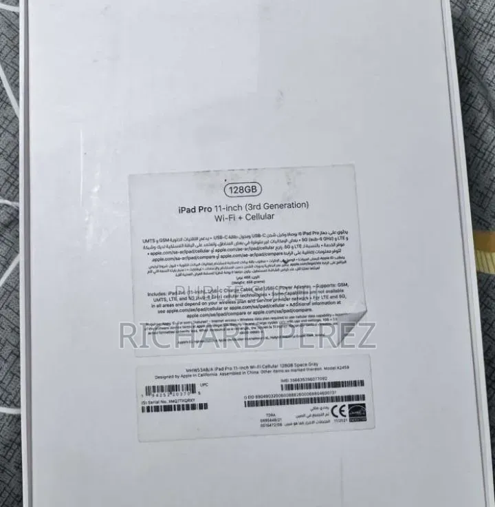 Nouveau Apple iPad Pro 128 GB Gris