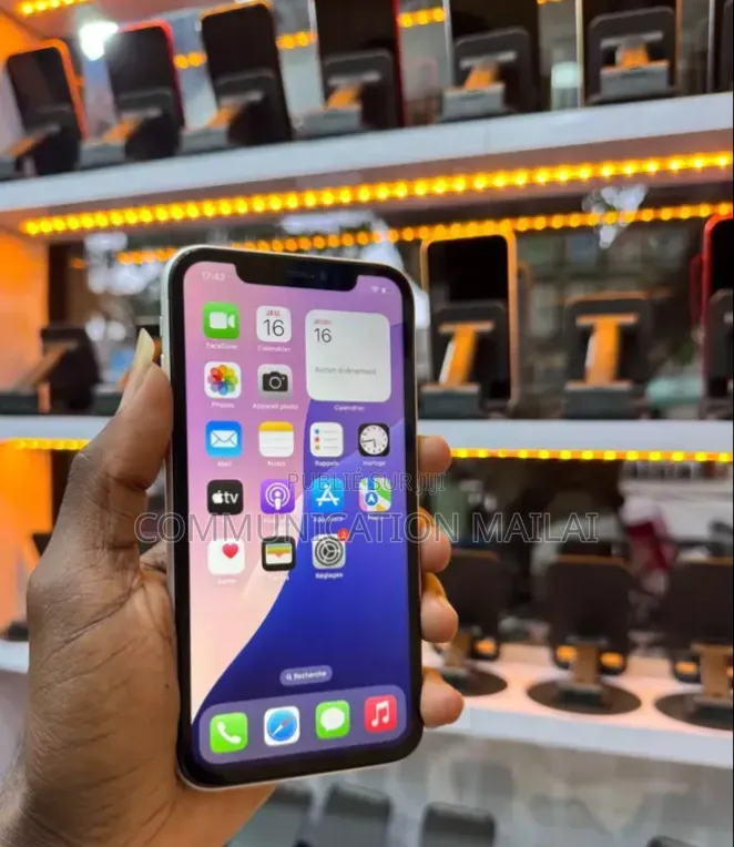 Nouveau Apple iPhone XR 64 GB Autre