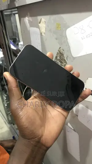 Apple iPhone 15 Pro 128 GB Argenté