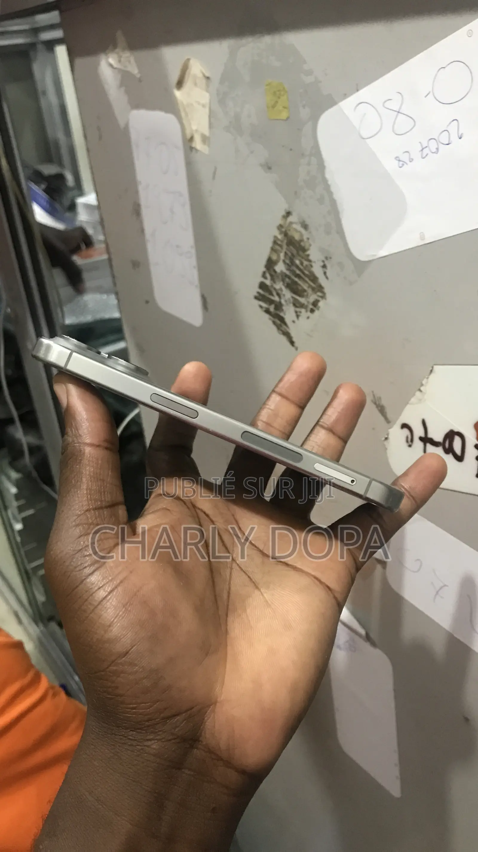 Apple iPhone 15 Pro 128 GB Argenté