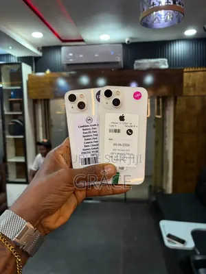 Nouveau Apple iPhone 13 256 GB Blanc
