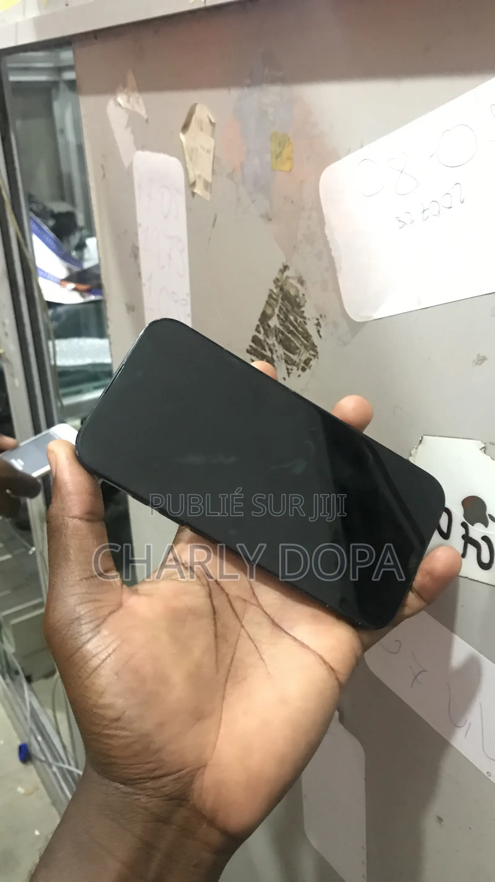 Apple iPhone 16 128 GB Noir