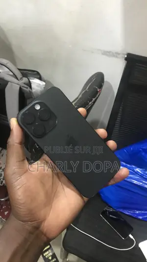 Apple iPhone 16 Pro 128 GB Noir