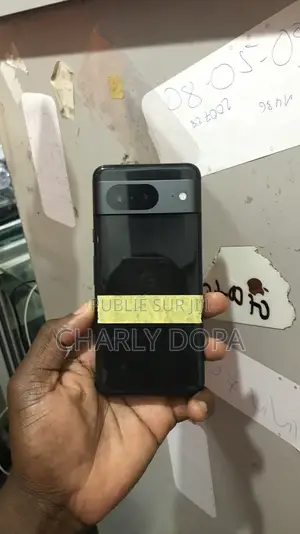 Google Pixel 8 128 GB Noir