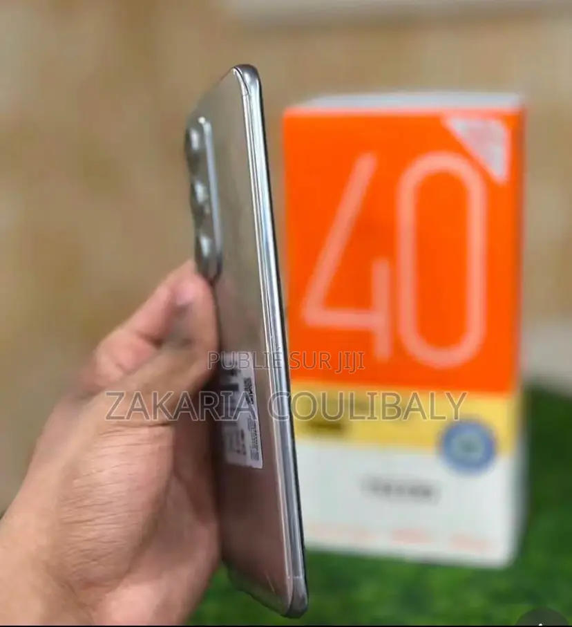 Tecno Spark 40 256 GB Autre