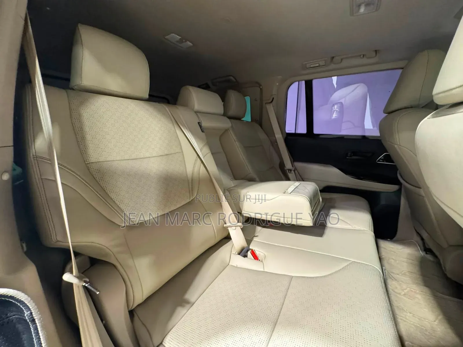 Nouveau Toyota Land Cruiser 2025 Blanc cassé